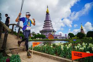 BIB: 3148
                            <button type="button" onclick="openModal(19227578)" class="btn btn-primary btn-sm float-right btn-popup" data-toggle="modal" data-target=".modal-high-quality">
                        <i class="fas fa-shopping-cart"></i> Add to Cart
                    </button>
                                            <button type="button" onclick="isThisMe(19227578, true)" class="btn btn-success btn-sm float-right btn-popup btn-isme hidden" data-toggle="tooltip" data-placement="bottom" title="นี่คือรูปของคุณใช่ไหม คลิกที่นี่เพื่อเอาเข้าอัลบั้ม">
                        <i class="fas fa-plus"></i> Add to album
                    </button>
                    <button type="button" onclick="isThisMe(19227578, false)" class="btn btn-warning btn-sm float-right btn-popup btn-isnotme hidden">
                        <i class="fas fa-ban"></i> Remove from album
                    </button>